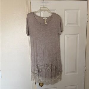 Umgee Taupe Lace Hem Tunic Top